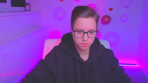 Linda online show from 02/18/25, 09:21