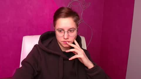 Linda online show from 02/20/25, 09:33