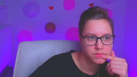 Linda online show from 02/23/25, 09:48