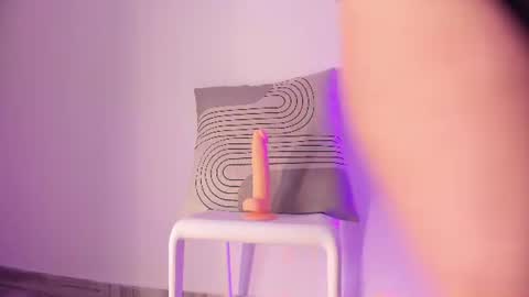 Linda  online show from 07/15/26, 10:42