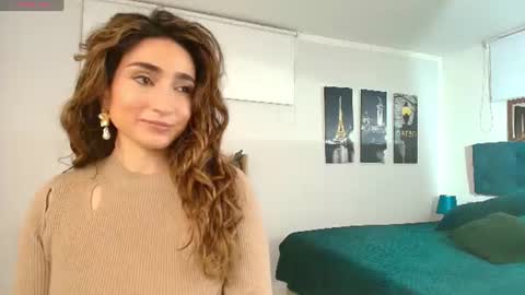 Maria Paula online show from 07/11/26, 10:18