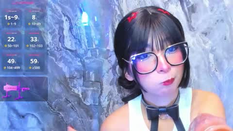 linda_sofi__ online show from 11/25/25, 08:31