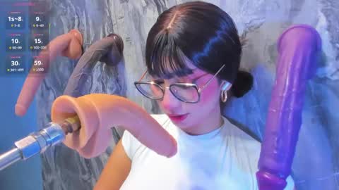 linda_sofi__ online show from 06/06/26, 08:24