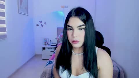   online show from 10/20/25, 05:35