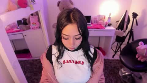 linda miller online show from 10/31/25, 03:07