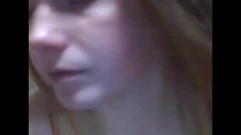 LindaAhSkys online show from 10/31/25, 09:05