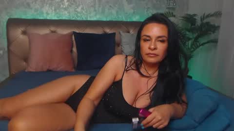 Snapshot of lindacarter9 chatting on 06/23/26, 01:36 Linda online show from 06/23/26, 01:36