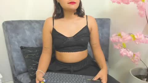 ig linda cw2 online show from 04/21/26, 12:33