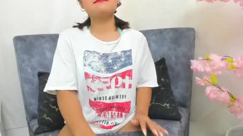 Snapshot of lindacastro2 chatting on 05/17/26, 06:48 ig linda cw2 online show from 05/17/26, 06:48
