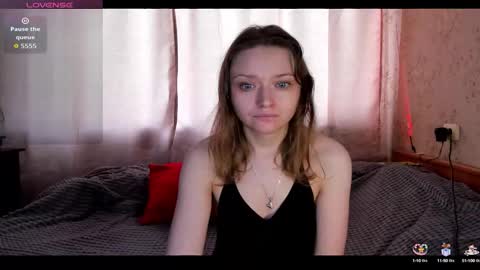 Snapshot of lindaeva chatting on 09/11/25, 02:00 Linda online show from 09/11/25, 02:00