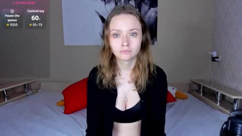 Snapshot of lindaeva chatting on 09/26/25, 02:21 Linda online show from 09/26/25, 02:21