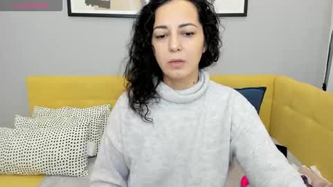 Linda online show from 11/15/25, 01:36