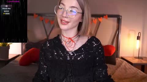Snapshot of lindathacker chatting on 02/27/25, 07:55 your Linda is back online show from 02/27/25, 07:55
