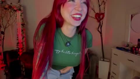 Lindsay    online show from 03/27/26, 11:04