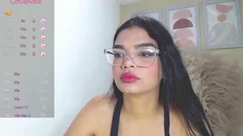 Snapshot of lindsay_sweet24 chatting on 12/05/24, 08:11 ana online show from 12/05/24, 08:11