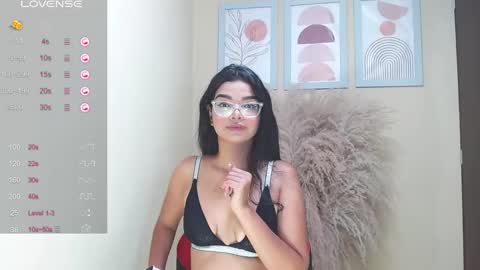 Snapshot of lindsay_sweet24 chatting on 01/10/25, 05:47 ana online show from 01/10/25, 05:47
