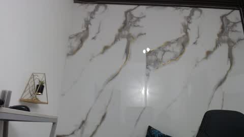  Lindsey  online show from 04/04/26, 01:08