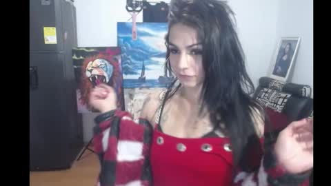 lindsey_2023 online show from 01/30/25, 12:39