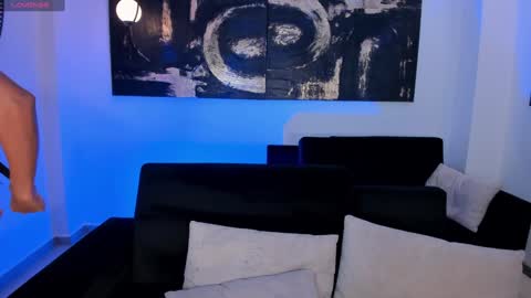 Lin  online show from 02/03/25, 08:03