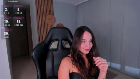 call me annie online show from 10/24/25, 09:00