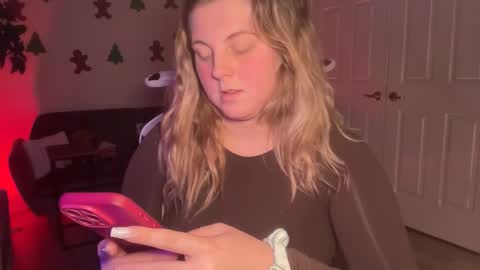 Lindseyluxe online show from 11/13/25, 04:22