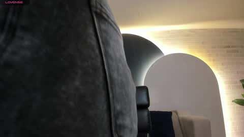 Lindsey Moss online show from 01/15/25, 03:33