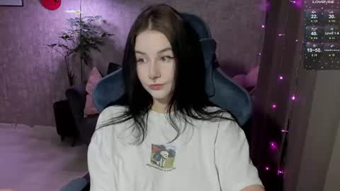 Lina online show from 06/29/26, 04:51