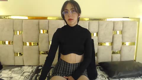ling ling24 online show from 02/04/25, 06:57