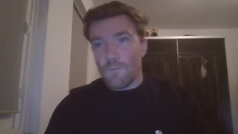 Snapshot of linguistixx333 chatting on 11/24/25, 08:41 linguistixx333 online show from 11/24/25, 08:41