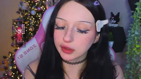 Lina online show from 12/29/24, 07:43