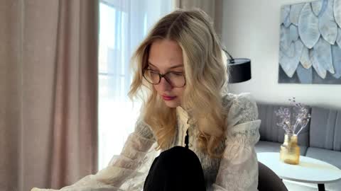 Emma online show from 04/11/26, 11:58