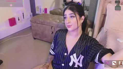 Luciana online show from 01/07/26, 08:44