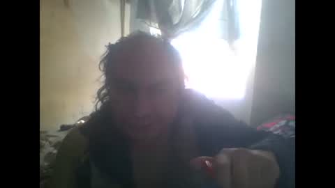 Snapshot of linseyyy chatting on 12/22/24, 06:59 belledelfyyy online show from 12/22/24, 06:59