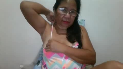 linzy164236 online show from 10/02/25, 08:54