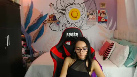 LinzyBaner online show from 02/18/25, 11:08