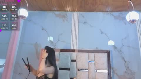 Lion and Aria online show from 04/08/26, 11:32