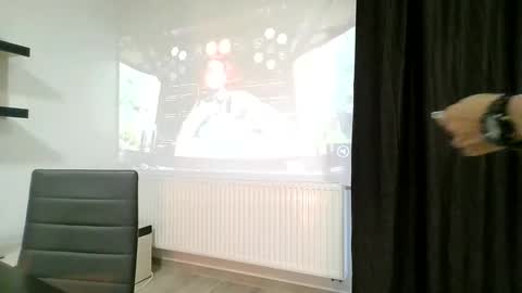 Snapshot of lionbanx chatting on 02/25/25, 03:27 Leo online show from 02/25/25, 03:27