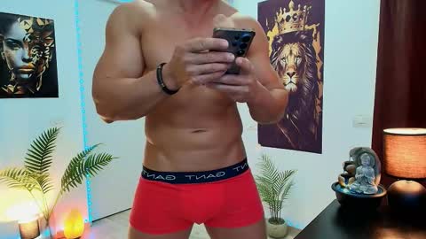 Snapshot of lionbanx chatting on 03/16/26, 05:44 Leo online show from 03/16/26, 05:44