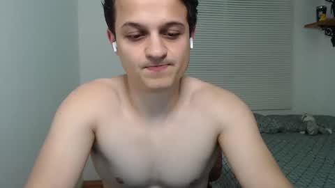 Lion Cluess online show from 10/21/25, 11:27