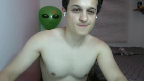 Lion Cluess online show from 11/23/25, 07:46