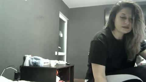 lionessmom online show from 04/25/26, 02:14