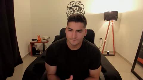 Snapshot of lionn_kingg chatting on 01/14/26, 01:11 Lion online show from 01/14/26, 01:11