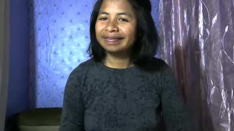 Snapshot of liora_selene chatting on 09/22/25, 01:51 liora online show from 09/22/25, 01:51