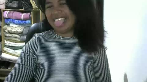 Snapshot of liora_selene chatting on 05/27/26, 02:52 liora online show from 05/27/26, 02:52
