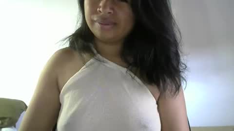 Snapshot of liora_selenex chatting on 05/11/26, 03:45 Liora selenex online show from 05/11/26, 03:45