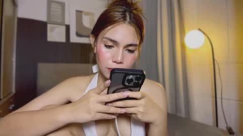 Liora of Ophir online show from 02/10/26, 09:35