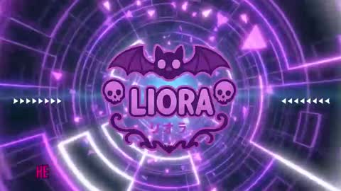 im Liora uwu   online show from 11/03/25, 01:29