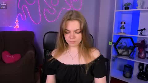 Snapshot of lira_loss chatting on 08/04/26, 07:16 Lira online show from 08/04/26, 07:16