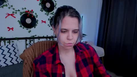 Snapshot of lirabelles chatting on 05/08/26, 03:56 hello Ill be waiting for you during these hours tue 10am-5pm wed 3am-5pm thu 3am-5pm fri 3am-10am sat 10am-5pm sun 3am-1GMT online show from 05/08/26, 03:56