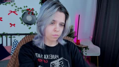 Snapshot of lirabelles chatting on 06/01/26, 10:17 hello Ill be waiting for you during these hours tue 10am-5pm wed 3am-5pm thu 3am-5pm fri 3am-10am sat 10am-5pm sun 3am-1GMT online show from 06/01/26, 10:17